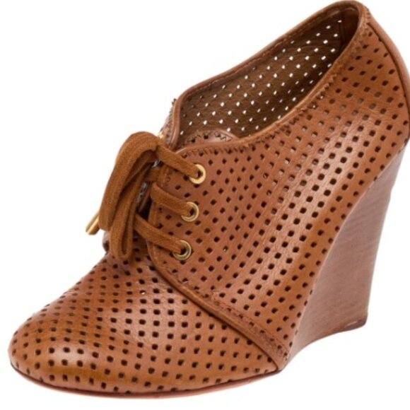 Tory Burch Shoes - Super Price TORY BURCH All Leathert Shoes from Nordstrom Size 8 $275